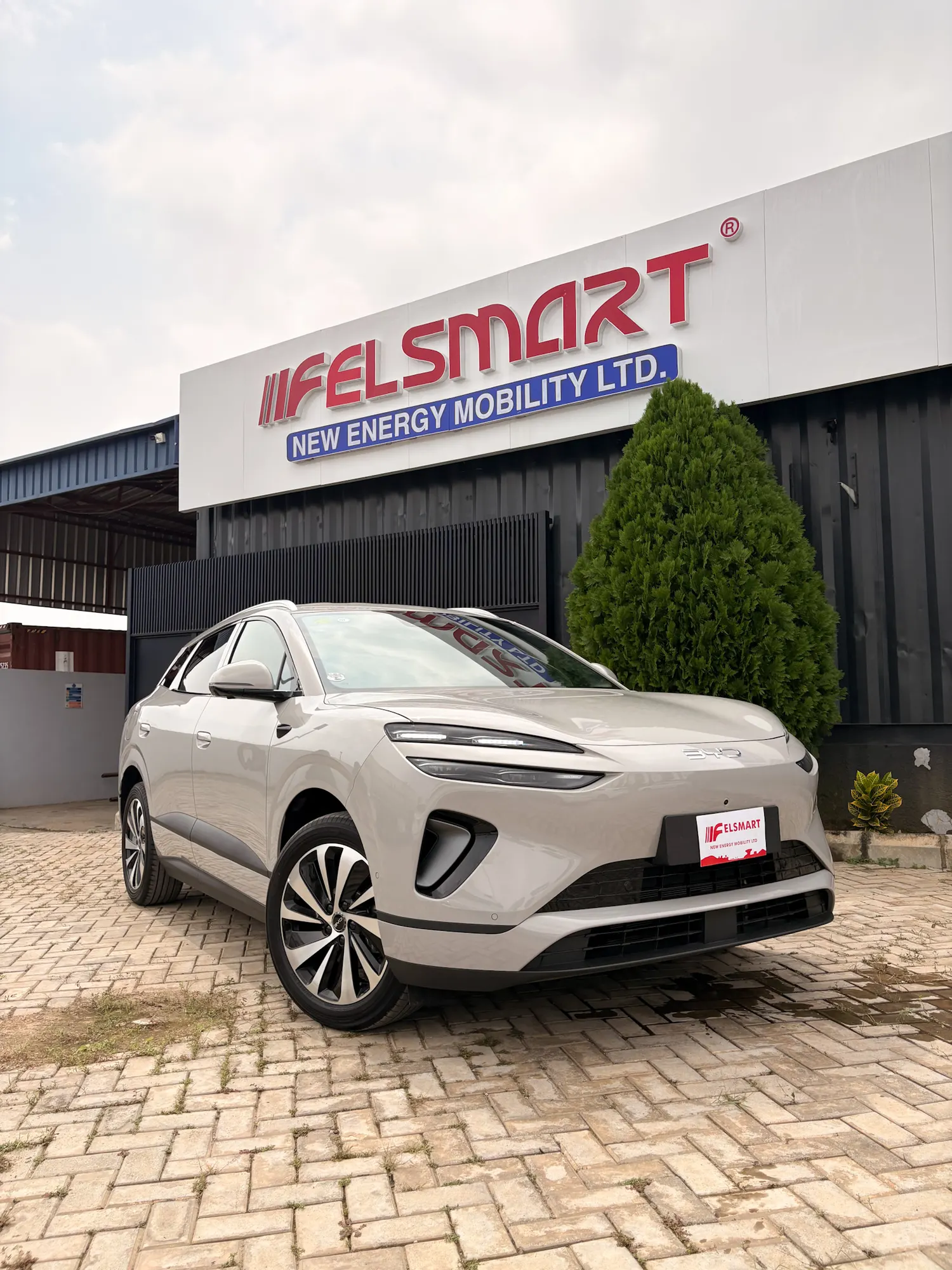 BYD Sealion 06 DM-i at the Felsmart forecourt in Abuja