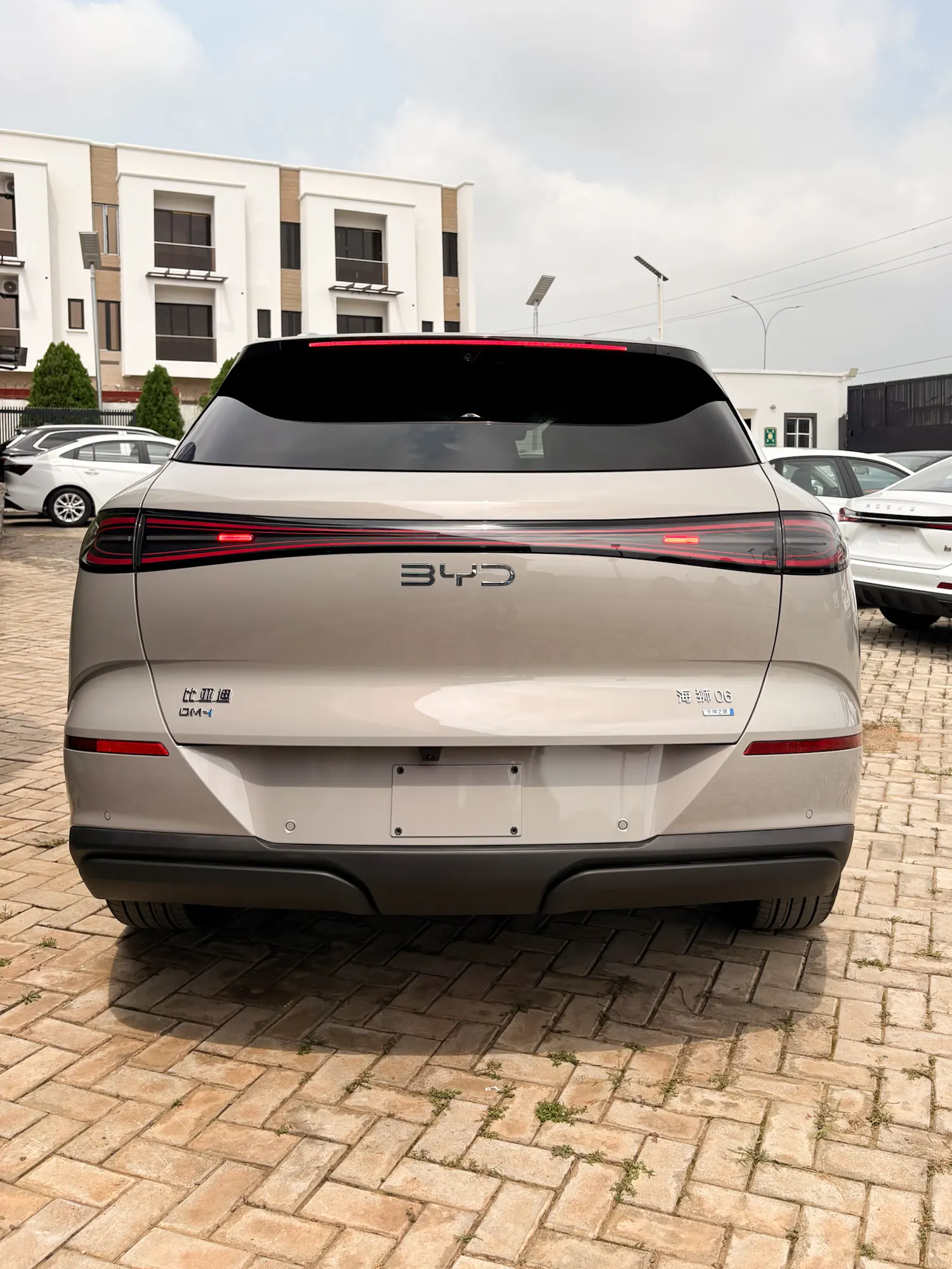 BYD Sealion 06 DM-i — exterior view 10