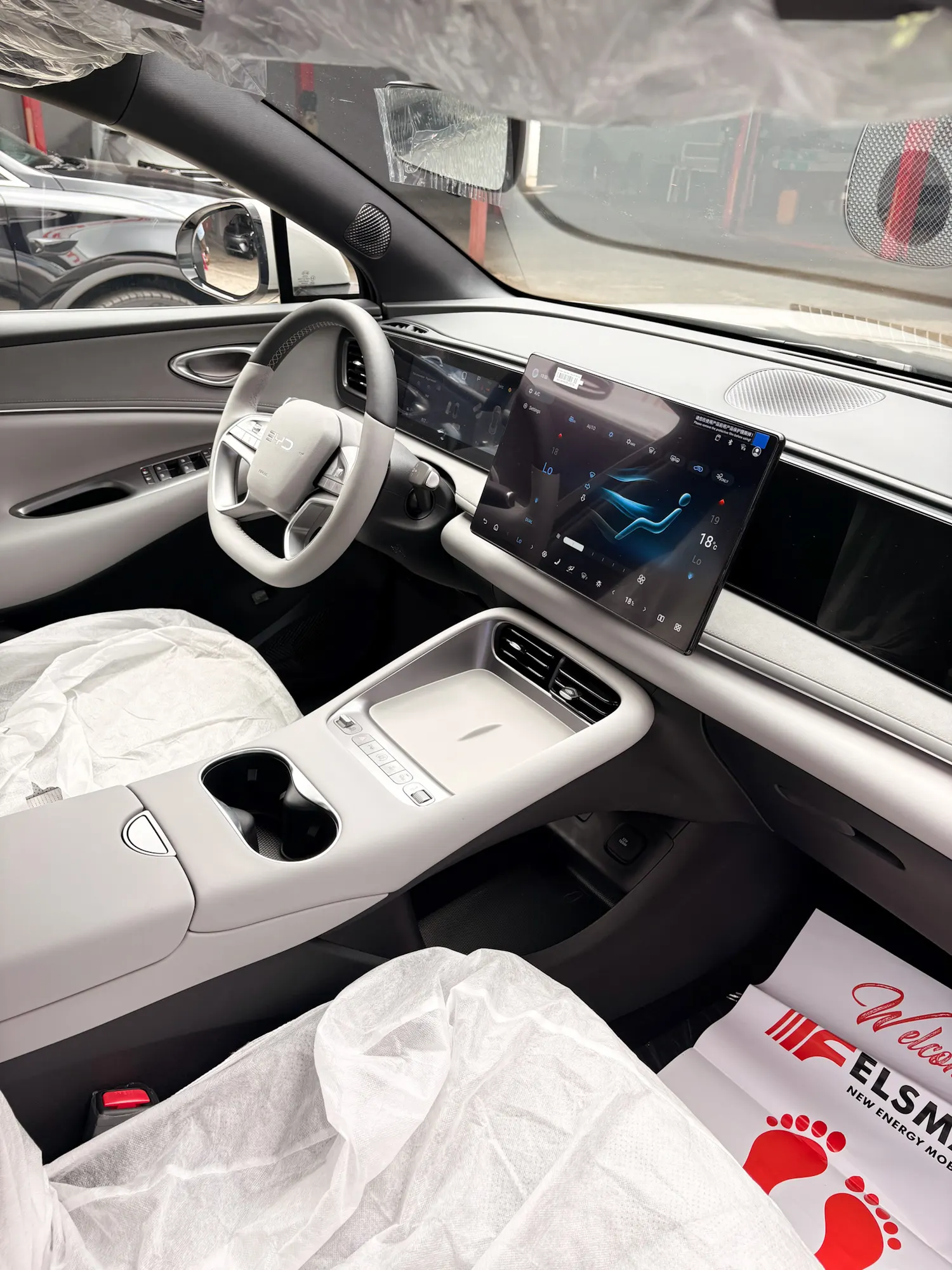 BYD Sealion 06 DM-i — interior view 17