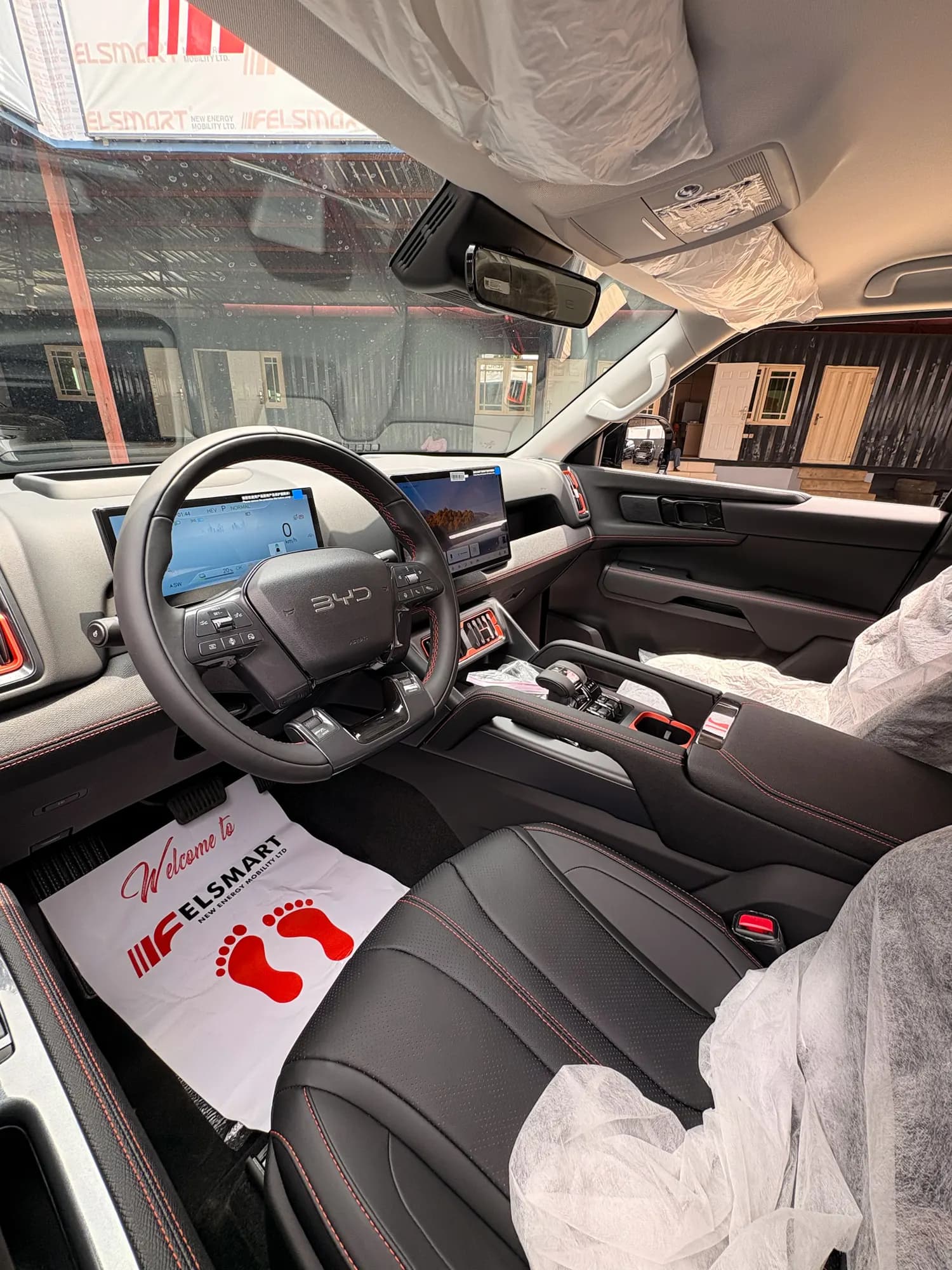 BYD Shark 6 — interior view 18