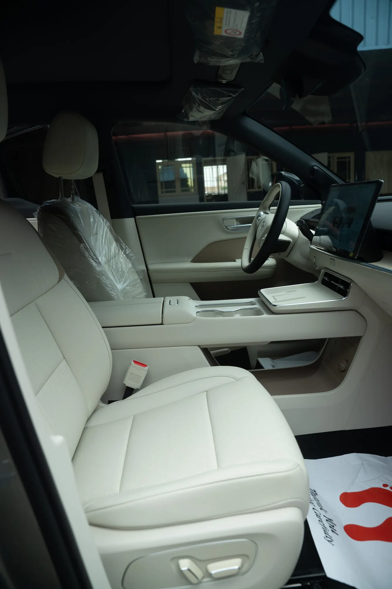Toyota bZ3X — interior view 16