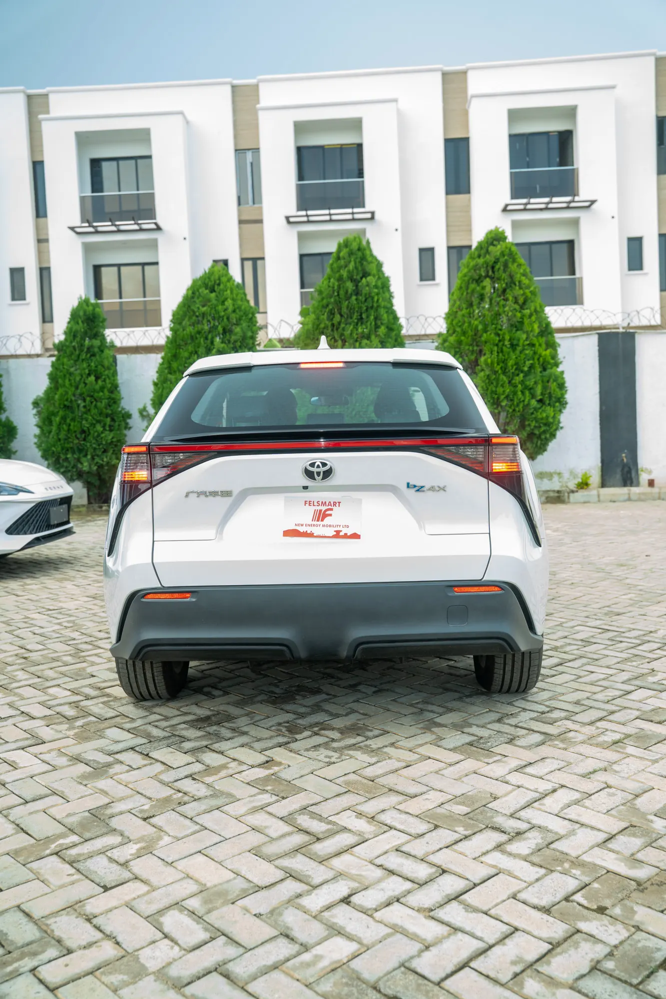 Toyota bZ4X — exterior view 18