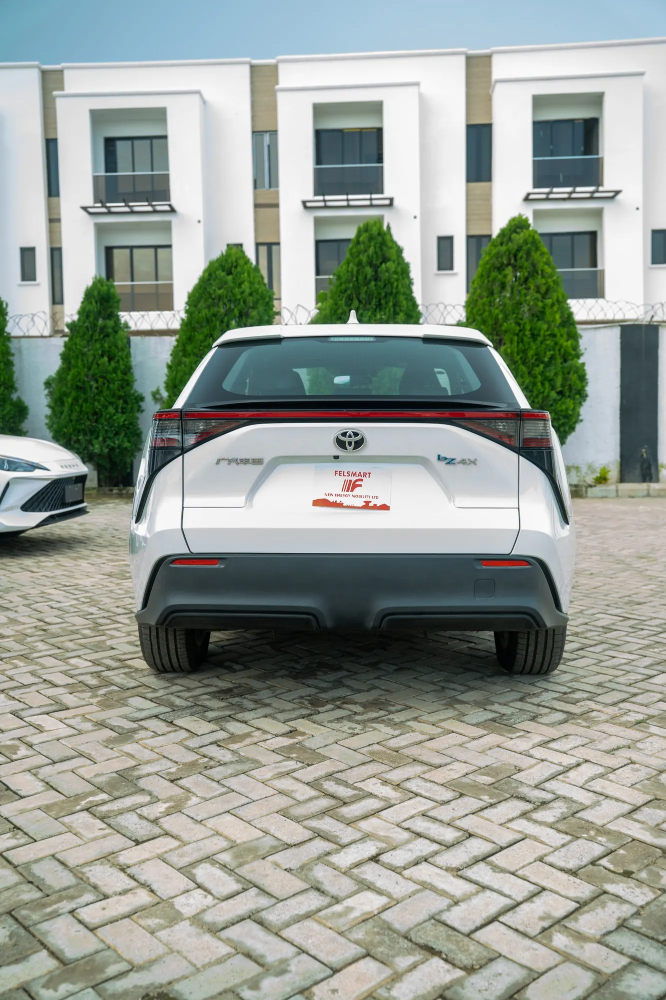 Toyota bZ4X — exterior view 20