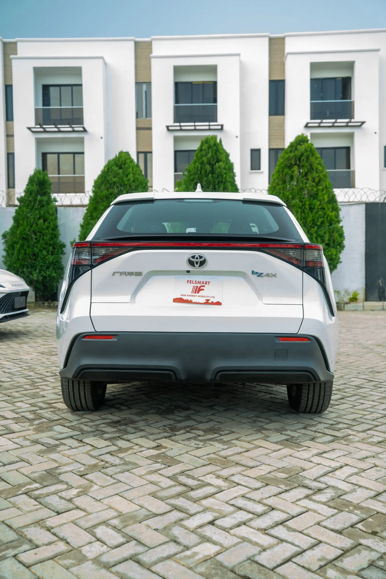 Toyota bZ4X — exterior view 21